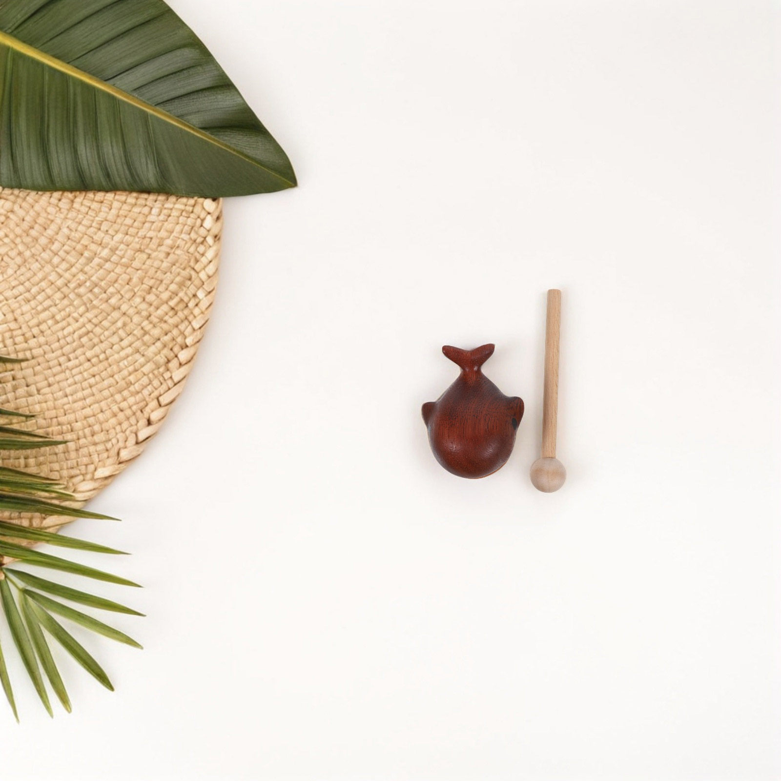 Musical Instrument Mallet - آلة إيقاعية خشبية بتصميم حوت، مزودة